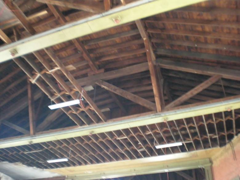 Opera House Interior - Trusses / Heavy Wooden Trusses